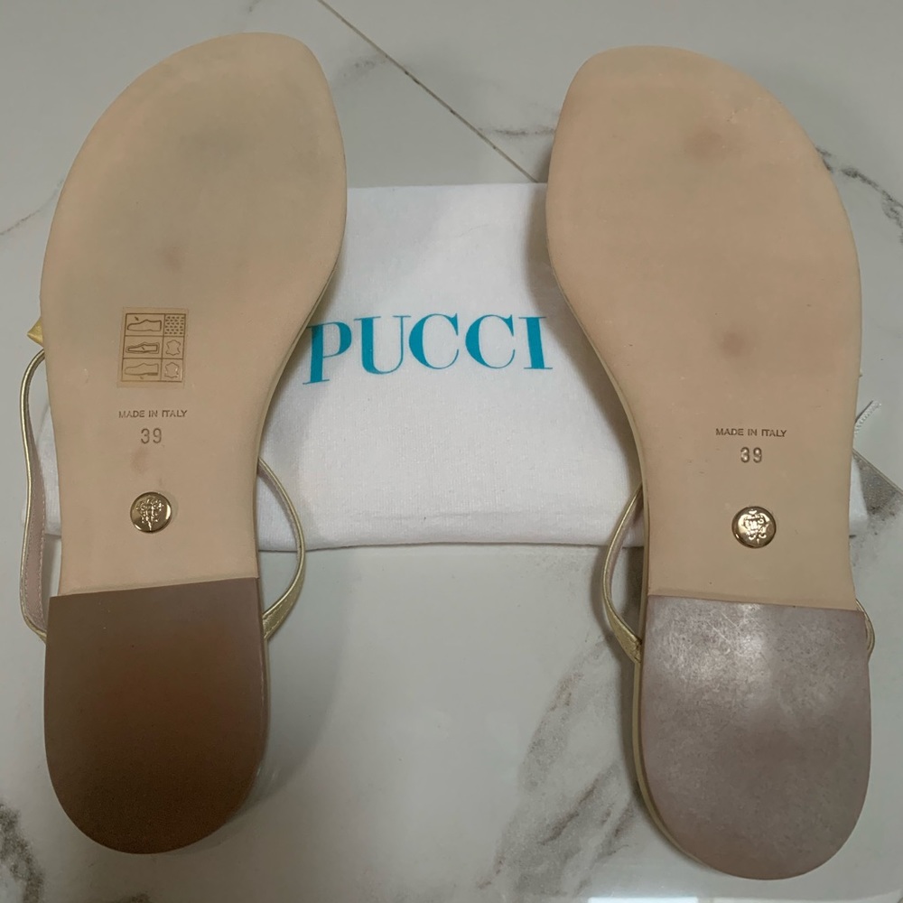 😍NEW Pucci Jewel Embellished Thong Sandals - Picture 3 of 7